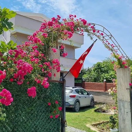 Close To Ist Airport, Sea View& Peaceful Arnavutkoy